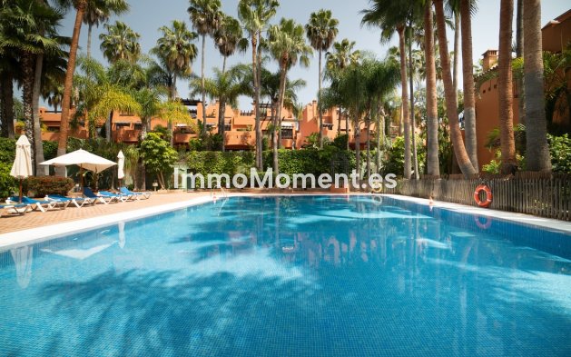 Revente - Maison mitoyenne - Marbella - Marbella Centro