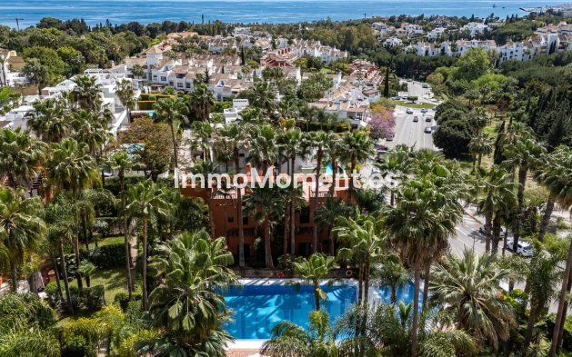 Revente - Maison mitoyenne - Marbella - Marbella Centro