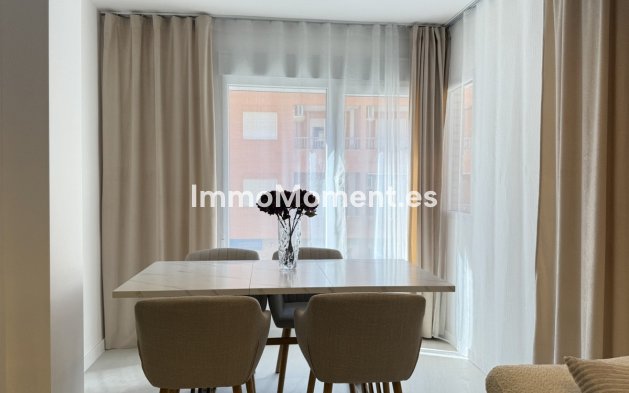 Wiederverkauf - Wohnung - Torrevieja - Torrevieja Centro