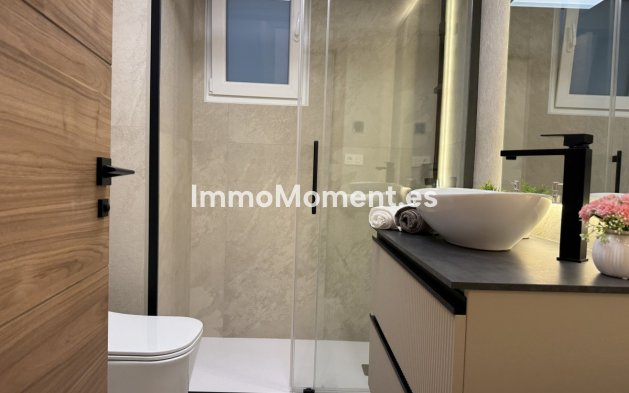 Wiederverkauf - Wohnung - Torrevieja - Torrevieja Centro