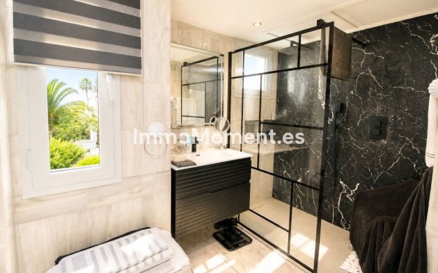 Wiederverkauf - Wohnung - Marbella - Nueva Andalucía