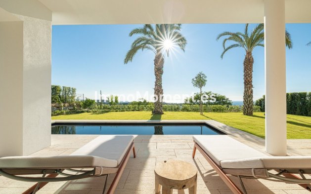 Resale - Apartment - Casares - Casares Centro
