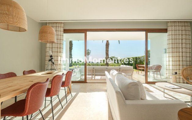 Resale - Apartment - Casares - Casares Centro
