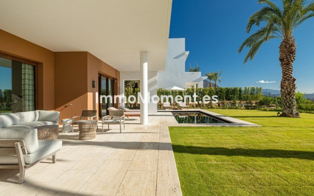 Resale - Apartment - Casares - Casares Centro