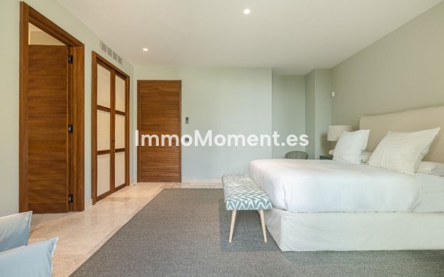 Resale - Apartment - Casares - Casares Centro