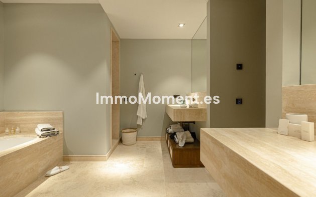 Resale - Apartment - Casares - Casares Centro