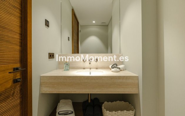 Resale - Apartment - Casares - Casares Centro