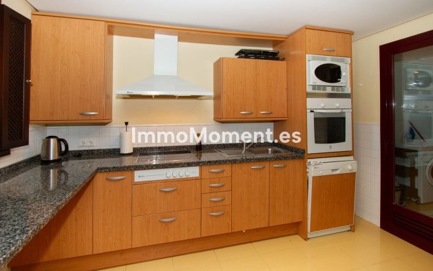 Wiederverkauf - Wohnung - Marbella - La Mairena