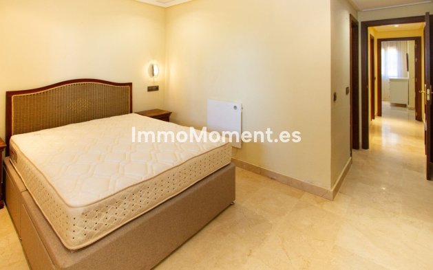 Wiederverkauf - Wohnung - Marbella - La Mairena