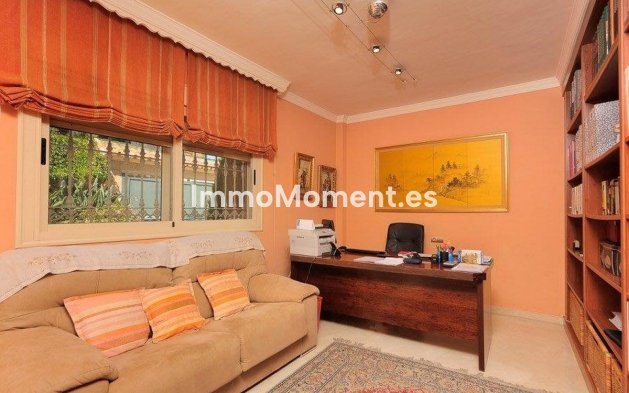 Reventa - Villa independiente - Torremolinos - Playamar