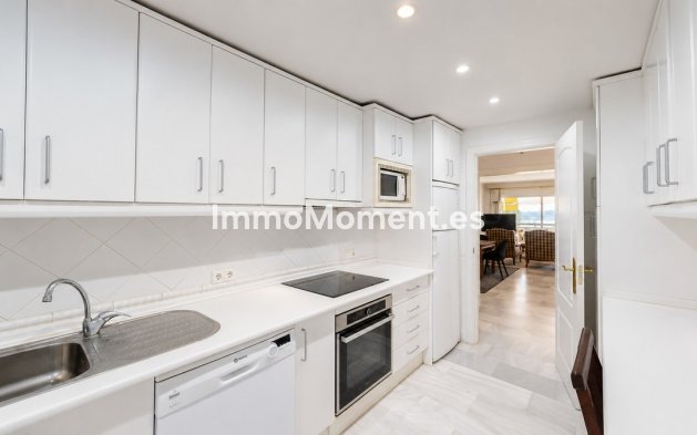 Wiederverkauf - Wohnung - Marbella - Guadalmina Baja