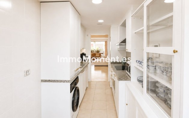 Resale - Apartment - Marbella - Marbella Centro
