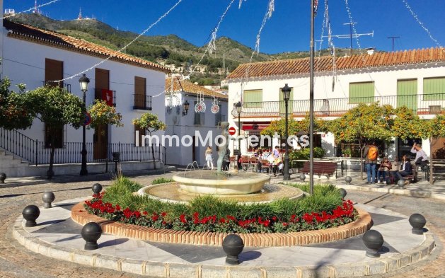 Resale - Plot - Benalmadena - Benalmadena Pueblo