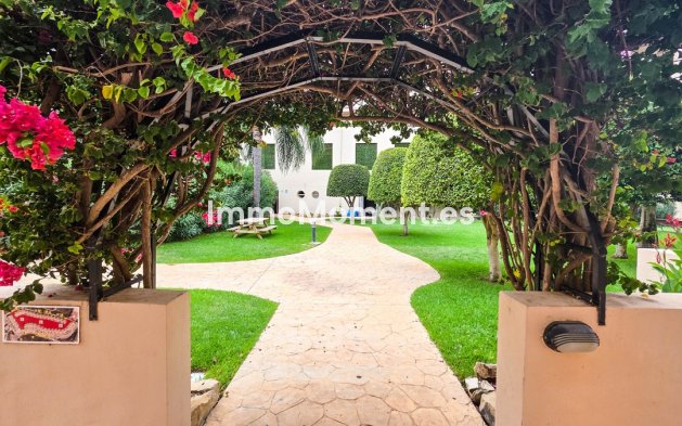 Revente - Appartement - Manilva - La Duquesa