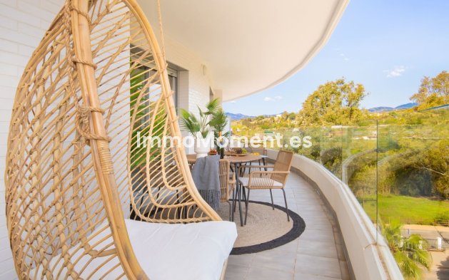 Resale - Apartment - Marbella - Nueva Andalucía