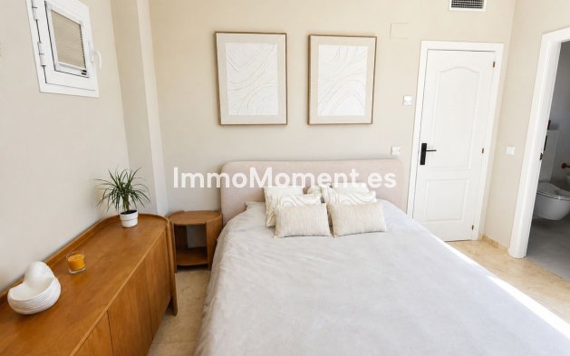 Resale - Detached villa - Manilva - La Duquesa