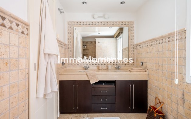 Bestaande woning - Rijtjeshuis - Marbella - Nueva Andalucía