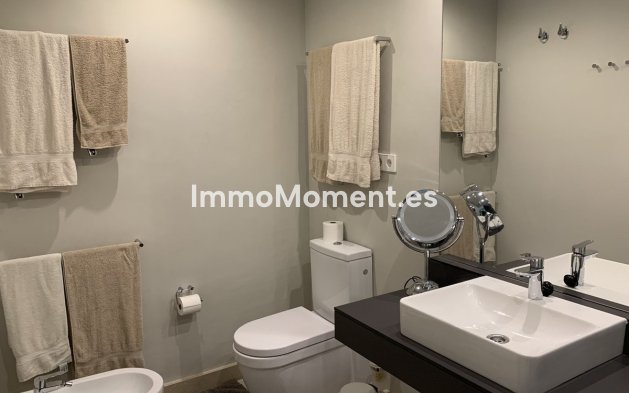 Revente - Appartement - Estepona  - Estepona Centro