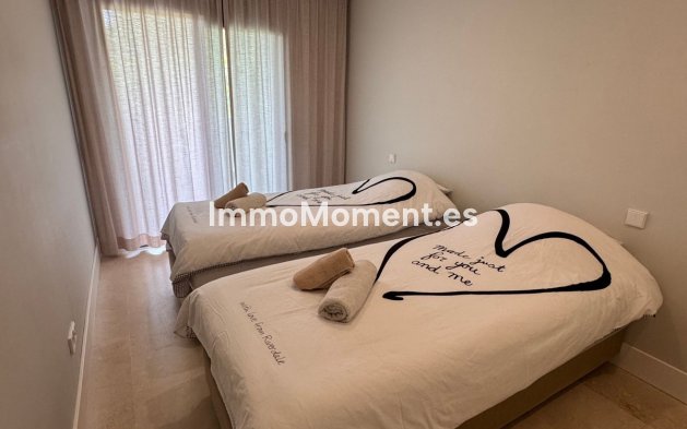 Revente - Appartement - Estepona  - Estepona Centro