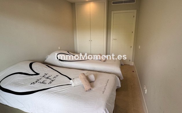 Revente - Appartement - Estepona  - Estepona Centro