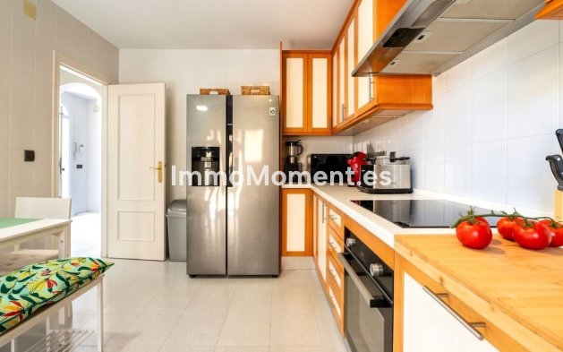 Reventa - Villa independiente - Marbella - Marbella Centro