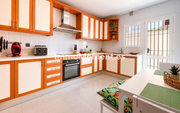 Reventa - Villa independiente - Marbella - Marbella Centro