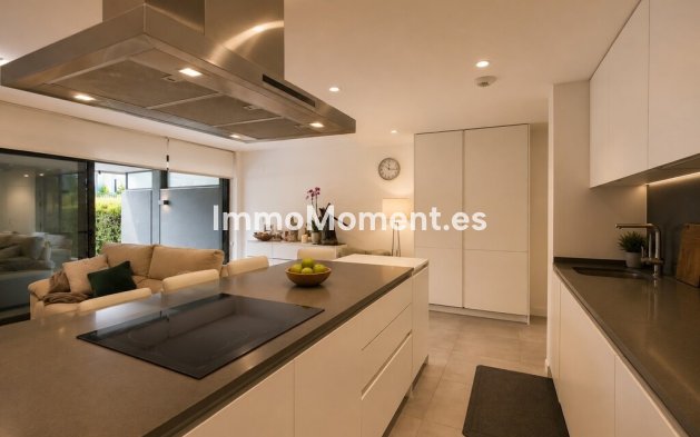 Reventa - Apartamento - Estepona  - Estepona Centro
