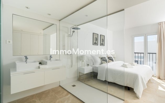 Resale - Apartment - Benahavís - Benahavís Centro