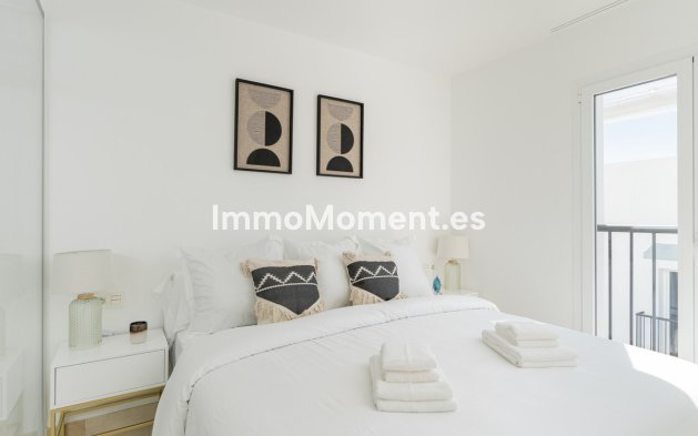 Resale - Apartment - Benahavís - Benahavís Centro