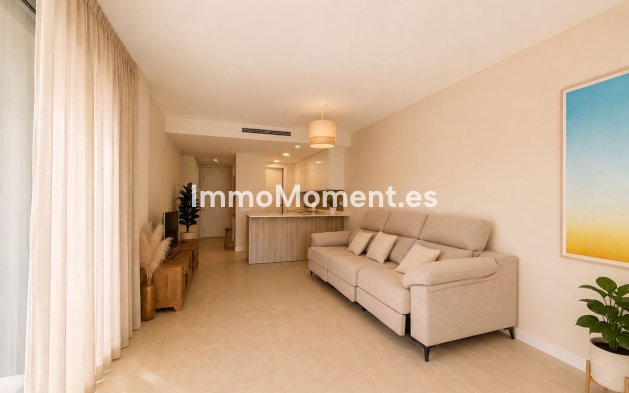 Wiederverkauf - Wohnung - Estepona  - Selwo