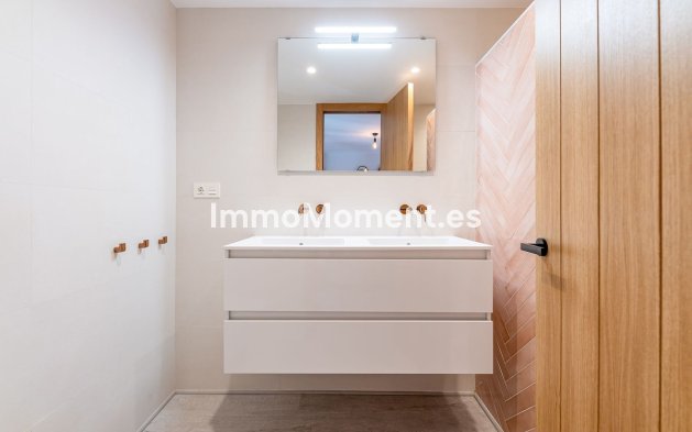 Wiederverkauf - Wohnung - Torremolinos - La Carihuela