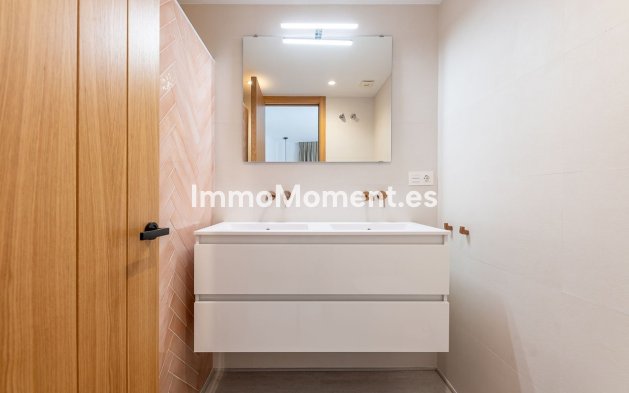 Wiederverkauf - Wohnung - Torremolinos - La Carihuela