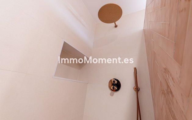 Wiederverkauf - Wohnung - Torremolinos - La Carihuela
