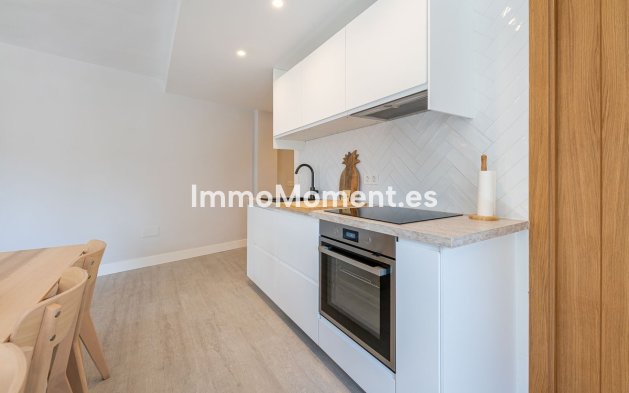 Wiederverkauf - Wohnung - Torremolinos - La Carihuela
