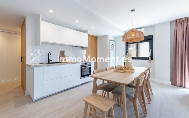 Wiederverkauf - Wohnung - Torremolinos - La Carihuela