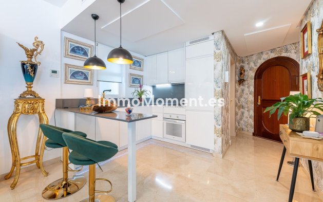 Wiederverkauf - Wohnung - Benalmadena - Benalmadena Centro