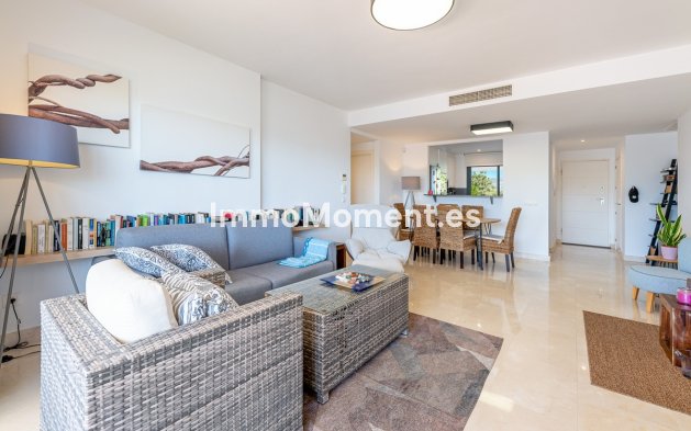 Resale - Apartment - Casares - Casares Centro
