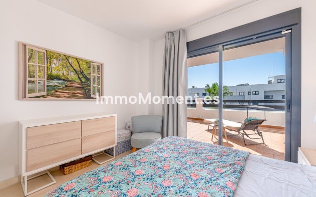 Resale - Apartment - Casares - Casares Centro