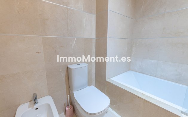 Resale - Apartment - Casares - Casares Centro