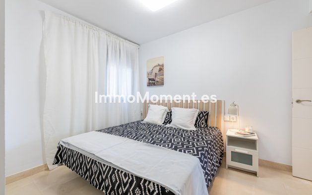 Resale - Apartment - Casares - Casares Centro