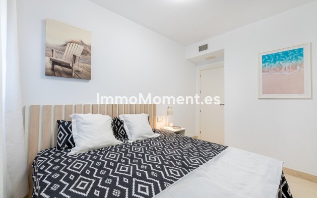 Resale - Apartment - Casares - Casares Centro