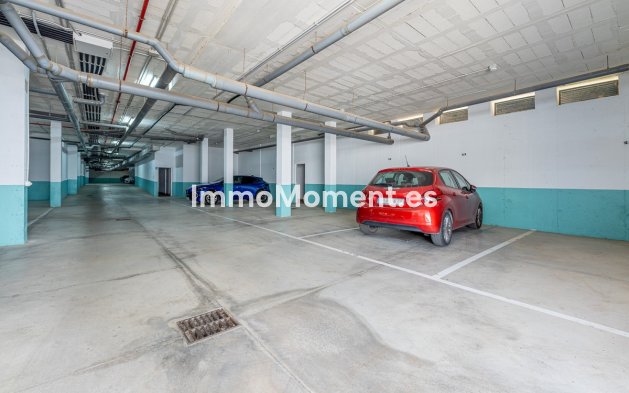 Resale - Apartment - Casares - Casares Centro