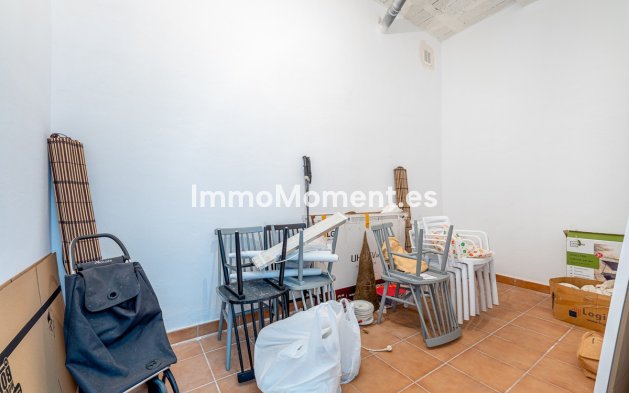 Resale - Apartment - Casares - Casares Centro