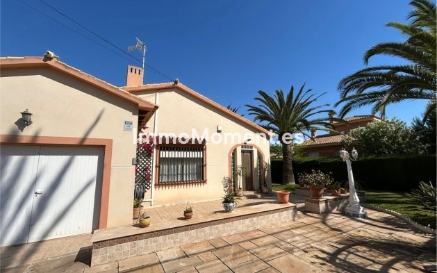 Wiederverkauf - Freistehende Villa - Orihuela Costa - Cabo roig - La Zenia