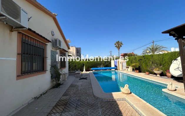 Wiederverkauf - Freistehende Villa - Orihuela Costa - Cabo roig - La Zenia