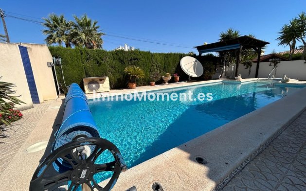 Wiederverkauf - Freistehende Villa - Orihuela Costa - Cabo roig - La Zenia