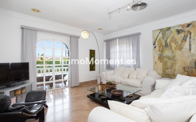 Wiederverkauf - Freistehende Villa - Torrevieja - Torrevieja Centro