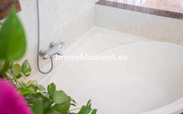 Wiederverkauf - Freistehende Villa - Torrevieja - Torrevieja Centro