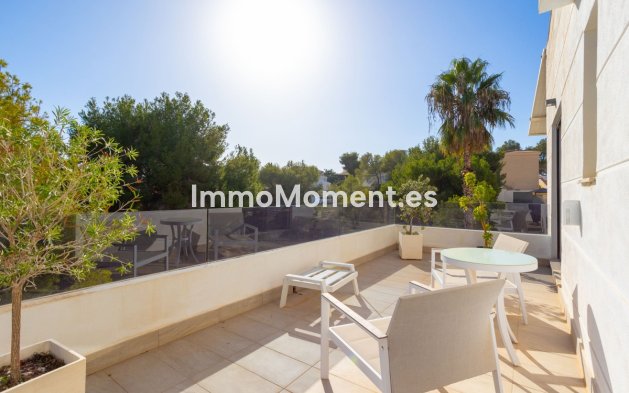 Wiederverkauf - Freistehende Villa - Orihuela Costa - Villamartín