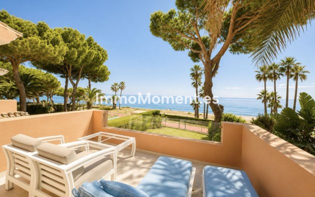 Wiederverkauf - Freistehende Villa - Estepona  - New Golden Mile